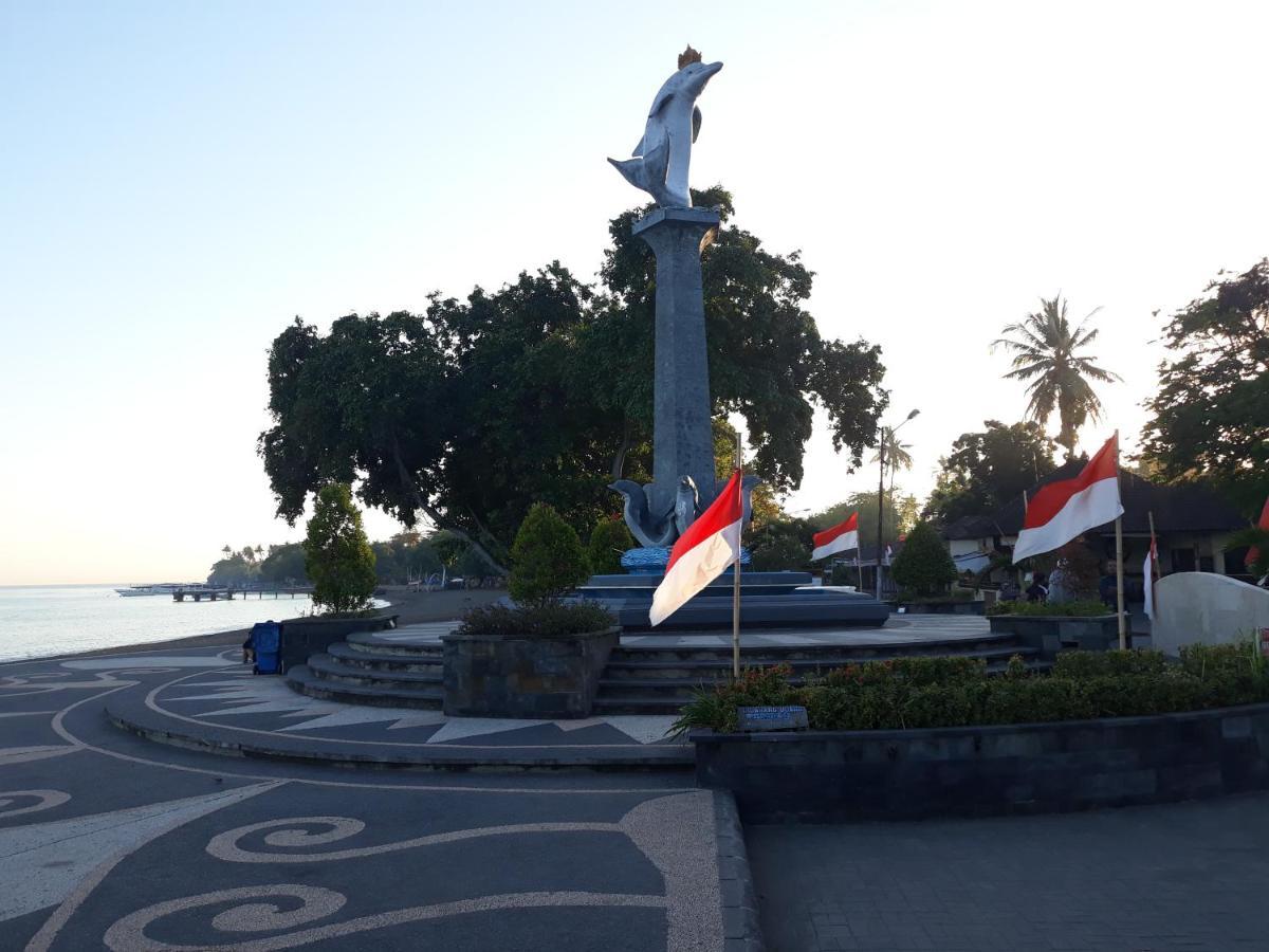 Puri Bali Hotel Lovina Zewnętrze zdjęcie